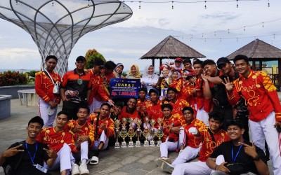 SMK Negeri 1 Kotabaru Berjaya di Kotabaru Drumband Competition 2