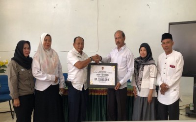 SMKN 1 Kotabaru mendapatkan Uang Pembinaan 