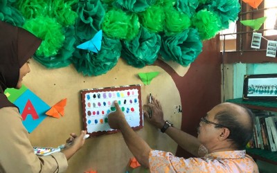 Kreatifitas Pojok Baca Kelas Skawan